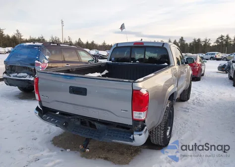 2016 Toyota Tacoma Sr5 V6 z USA, uszkodzony, nr VIN 5TFSZ5AN9GX001994